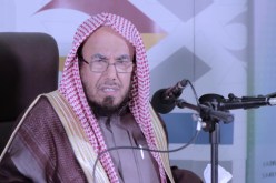 عضو هيئة كبار العلماء السعودية: العباءة غير ملزمة للنساء