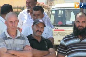 عين تموشنت: عمال الشركة الجزائرية لإنتاج مواد البناء “تارقة” يحتجون