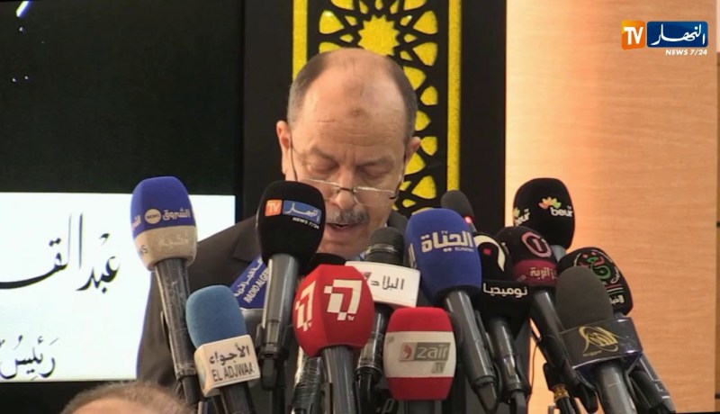 وزير العدل يدعو الجزائريين للمشاركة في الإنتخابات خدمة للوطن
