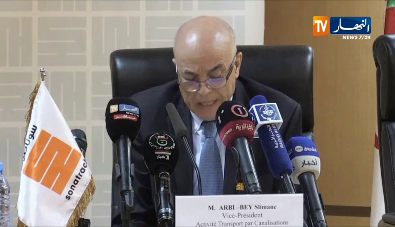 طاقة/ سوناطراك توقع إتفاقيتين مع روزنفت الروسية