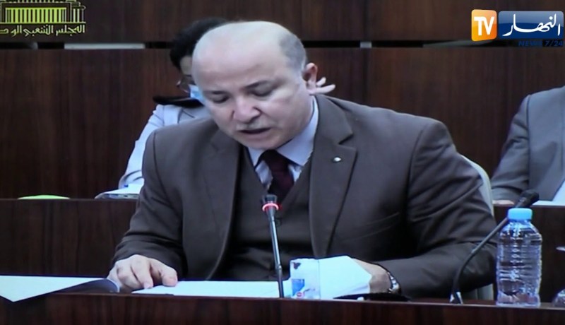 وزير المالية: رغم تراجع الموارد المالية وعجز خزينة الدولة تحرص على المحافظة على القدرة الشرائية