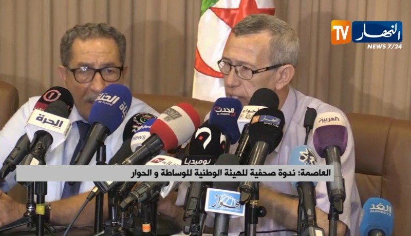 العاصمة/ ندوة صحفية للهيئة الوطنية للوساطة والحوار