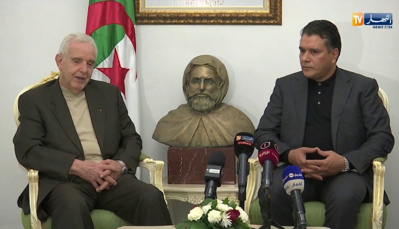 عبد الكريم عبادة: عدنا للمساهمة في بناء الحزب