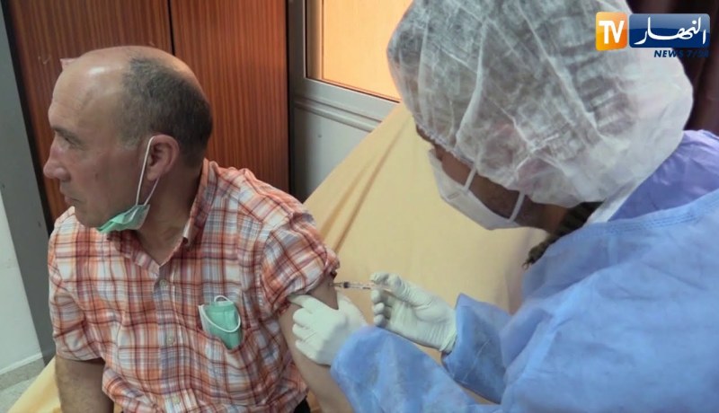 إنطلاق حملة التلقيح بعدة ولايات بعد وصول الجرعات الأولى من لقاح سبوتنيك v