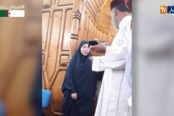 الطارف/ فرنسية تشهر إسلامها بمسجد الخلفاء الراشدين بالذرعان