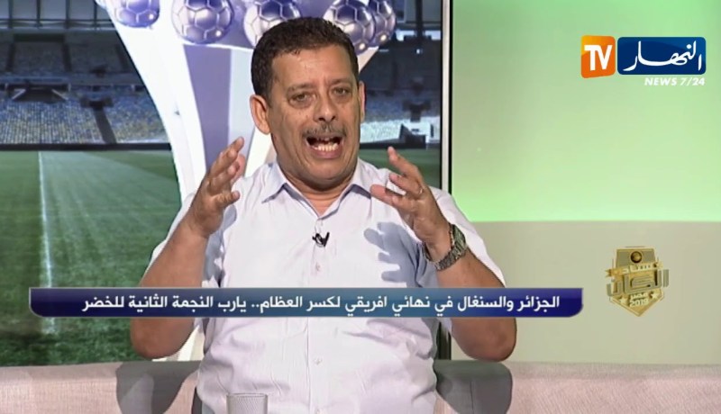 توفيق قريشي: قوة الفريق الوطني تكمن في المجموعة ومن يقول أنه لا يملك طريقة لاعب فهو مخطىء