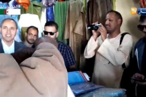 ميهوبي يتجول في محلات سوق الطوارق بإليزي ويتعرف لمختلف المبيعات التقليدية