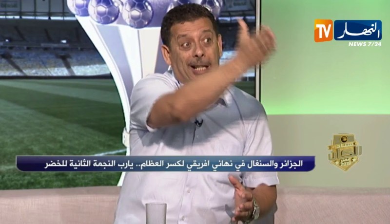 توفيق قوريشي: المنتخب الوطني لديه نقص في سرعة التحول من الدفاع إلى الهجوم