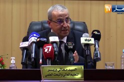 “وزير التعليم العالي : “مدابينا حاملي الدكتوراه يتوجهو للمحيط الإقتصادي والإجتماعي وليس فقط للجامعات