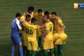 نسور الساورة في مهمة تحقيق الفوز أمام فيتا كلوب للعودة إلى سباق التأهل