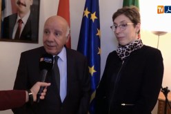 سفارة المجر بالجزائر تقلد “رشيد بن عيسى” و”مصطفى بيراف” وسامين