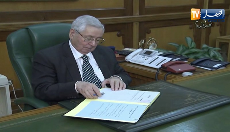 رئاسة: إستدعاء الهيئة الناخبة لرئاسيات 04 جويلية