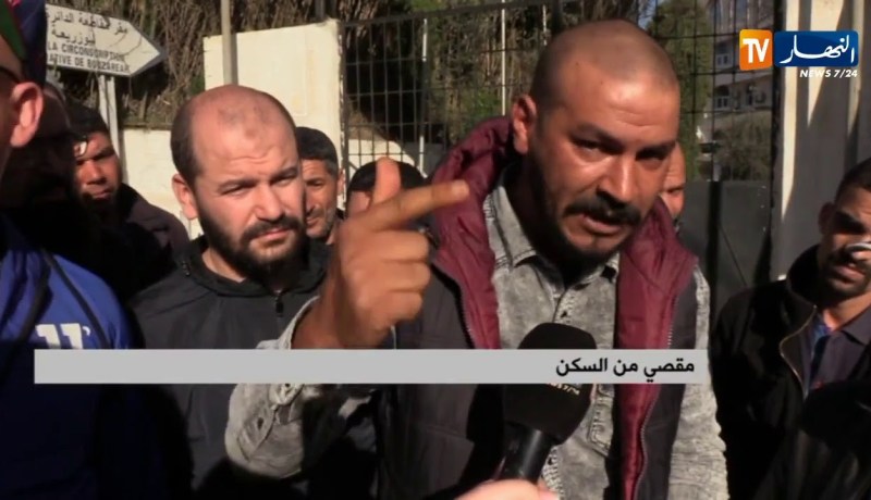 مقصيون من السكن يحتجون في بوزريعة