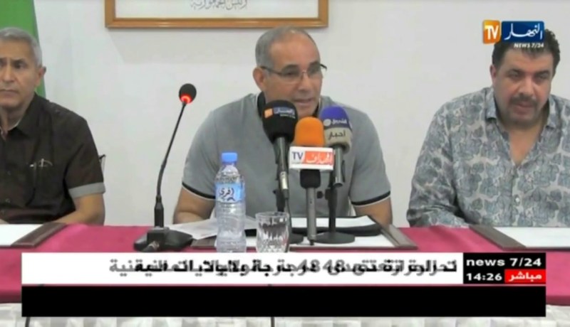 بادو زاكي: “هاد العام نلعبوا على البطولة أو البوديوم “