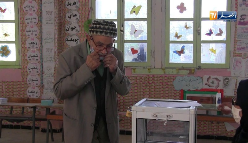 سكيكدة: شيخ يطلق زغروتة بعد تصويته