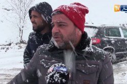 سطيف: الثلوج تغلق الطريق الوطني رقم 75 وتعزل السكان في العديد من المناطق