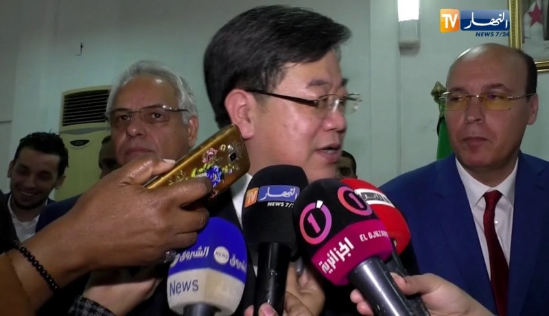 شاهد ماذا قال سفير الصين حول المناورات العسكرية الجزائرية