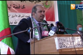 بعجي من تيارت .. هناك جهات خارجية و داخلية تعمل على الوتر الحساس.. الدين واللغة