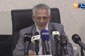 وزير الصناعة: اذا احتاجت الوزارة الى دراسات ستلجأ الى الجامعات والمعاهد الجزائرية المتخصصة