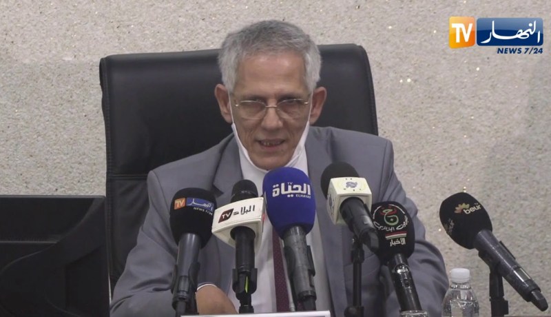 وزير الصناعة: اذا احتاجت الوزارة الى دراسات ستلجأ الى الجامعات والمعاهد الجزائرية المتخصصة