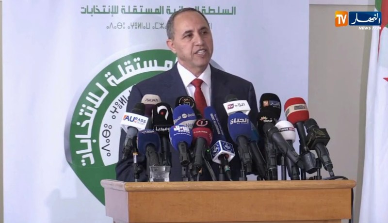 ميهوبي: “عملية جمع التوقيعات كانت أيضا عملية لإقناع المواطنين بالإنتخابات”