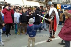 شاهد أزياء تنكرية في إحتفالات يناير بالعاصمة