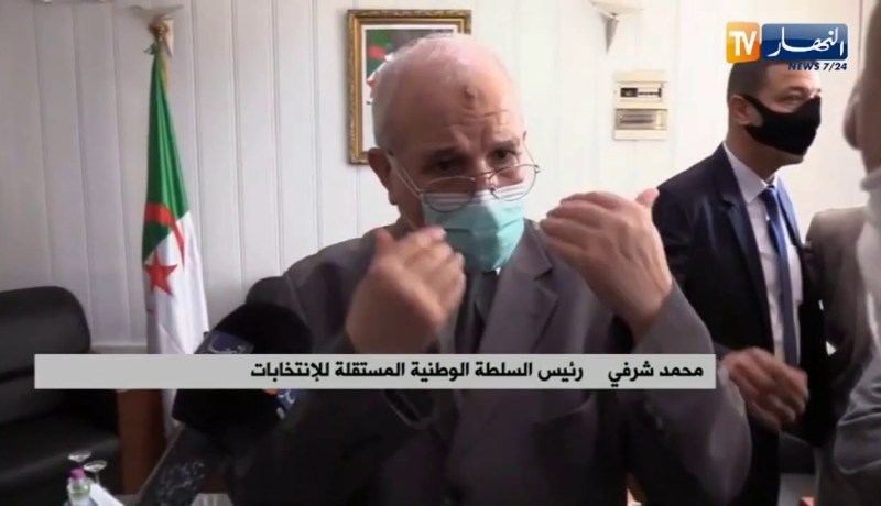 محمد شرفي : هناك إنصهار بين أجهزة الدولة لإنجاح الإستفتاء..والجزائر ليست يتيمة