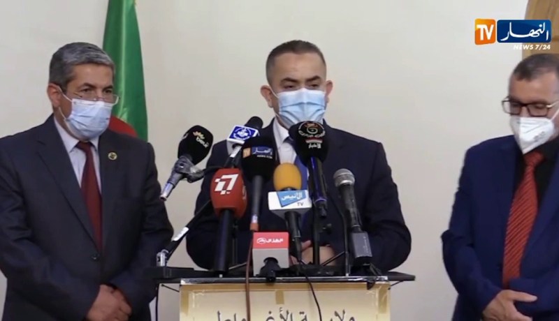 وزير الموارد المائية يأمر بتسليم السد الباطني تاجموت وتأهيله