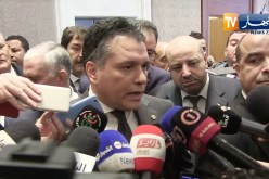 بوشارب: الافلان  والجزائر لا يزلان يحتاجان إلى الرئيس بوتفليقة