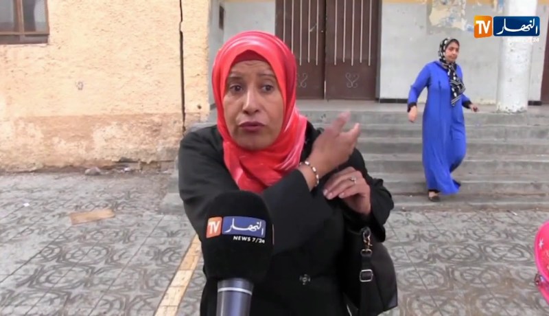 سيدي بلعباس/ أولياء تلاميذ مدرسة شعيب داود يحتجون للمطالبة بنقل أبنائهم لأخرى