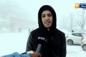 شباب وكهول يقاومون البرد القارص من أجل الرزق الحلال