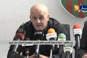 عمر غريب: “أنا عندي تاريخ في المولودية ما جيتش من الفوق..العصابة لي نحاتني راحت”