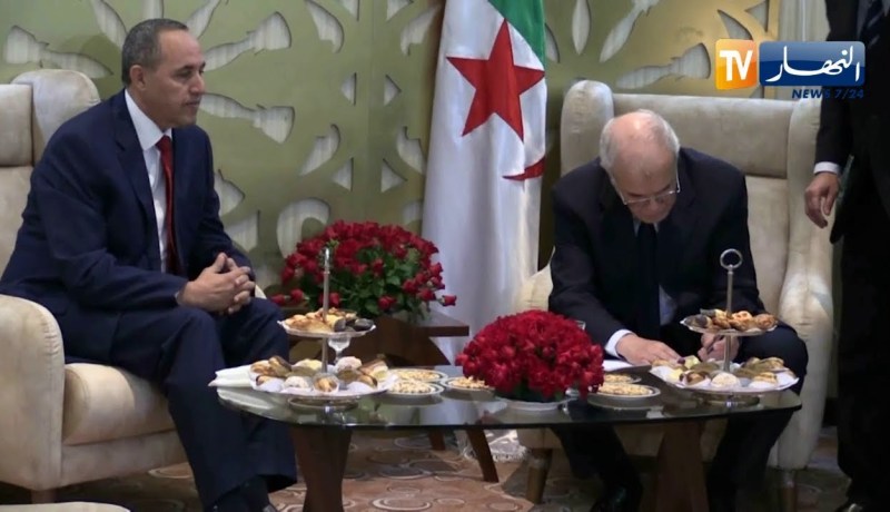 رئاسيات 2019: عز الدين ميهوبي يودع ملف ترشحه لدى السلطة المستقلة للإنتخابات