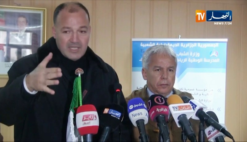 حطاب يدعوا الخواص لتعاون مع المؤسسات العمومية للإستثمار في مجال الرياضة