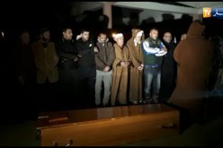 تشييع جنازة الفتاة البالغة من العمر 17 سنة من ولاية الشلف بمقبرة اولاد فارس