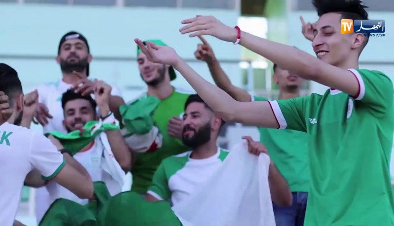 فن/ النهار تحضر كواليس كليب الشاب كادير الصغير “جيبوها جيبوها” لتشجيع الخضر