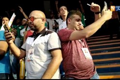 شاهد..أنصار الخضر بملعب القاهرة الدولي بصوت واحد “فلسطين الشهداء”