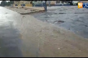 أم البواقي: مياه الأمطارتغمر طرقات مدينة