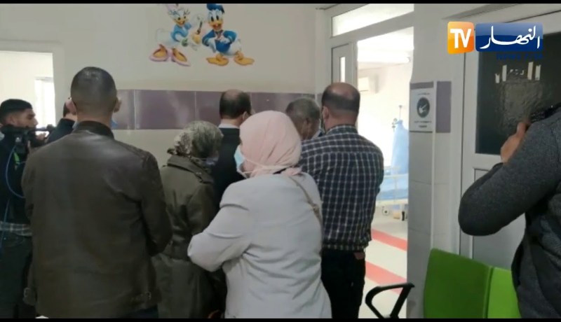 فورار يقوم بتفقد العيادة المتعددة الخدمات بالبليدة أين ستنطلق فيها عملية التلقيح ضد كوفيد 19