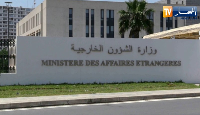 دبلوماسية: الجزائر تستنكر الهجوم الحوثي على العاصمة السعودية الرياض