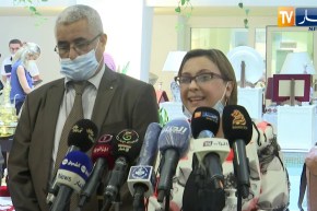 توقيع إتفاقية تعاون بين وزارتي السياحة والتضامن لترقية نشاطات الصناعة التقليدية