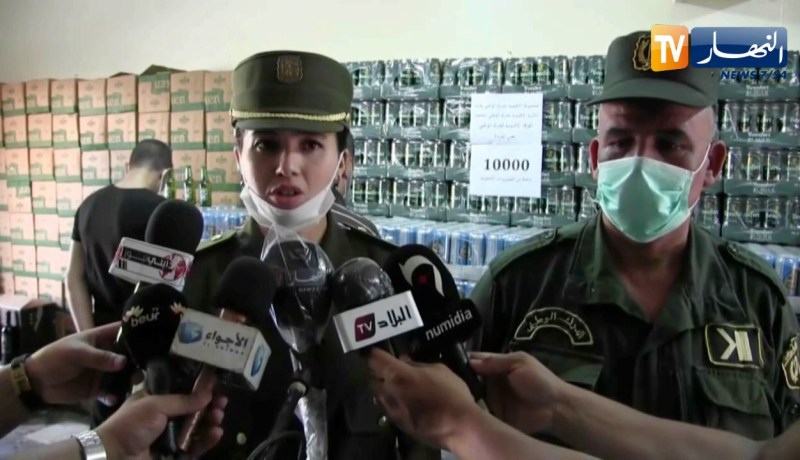 عنابة: حجز 10 آلاف وحدة من المشروبات الكحولية و7 آلاف كيس شمة