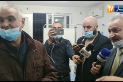 والي البليدة يقوم بزيارة للعيادة المتعددة الخدمات الموز بالبليدة قبل لحظات من وصول اللقاح