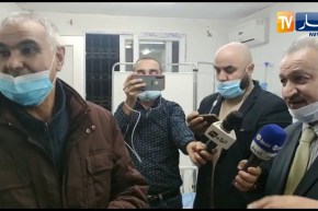 والي البليدة يقوم بزيارة للعيادة المتعددة الخدمات الموز بالبليدة قبل لحظات من وصول اللقاح