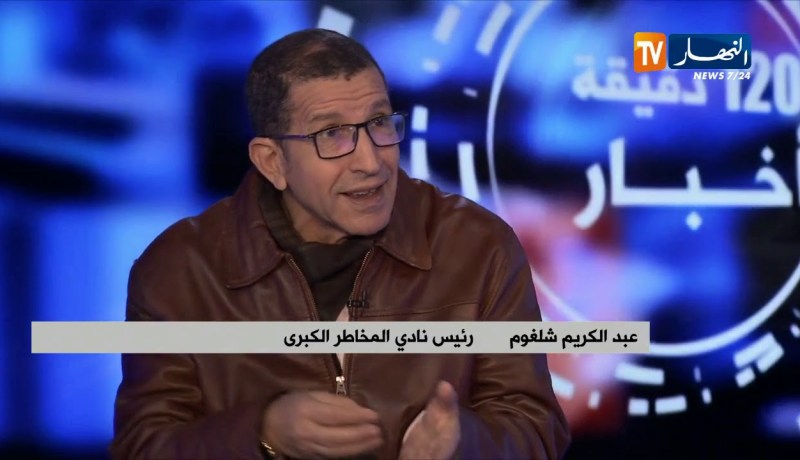 مديريات الأشغال العمومية وتجهيزات الجيش لفك العزلة عن المناطق المعزولة