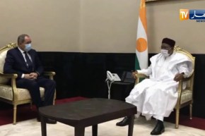 رئيس جمهورية النيجر يستقبل وزير الخارجية صبري بوقادوم
