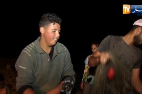 عين تموشنت: الصيادان منصف وأيمن   وجوه متعبة بمصدر دخل ليلي