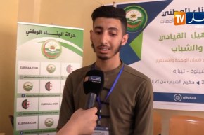 طلبة جامعيون يطالبون بالتعجيل في الحوار لتحديد تاريخ الإنتاخبات الرئاسية في أقرب الآجال