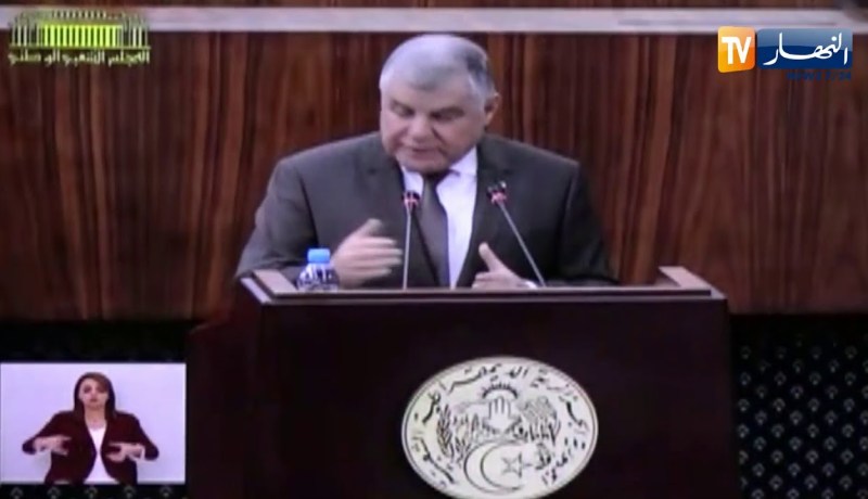 مصطفى قيطوني: الوضع الحالي للبلاد لا يسمح بتوصيل غاز المدينة إلى الجميع وسنعتمد على قارورات الغاز