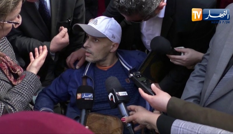 الوالي زوخ يأمر بالتكفل بشاب ذوي الإحتياجات الخاصة